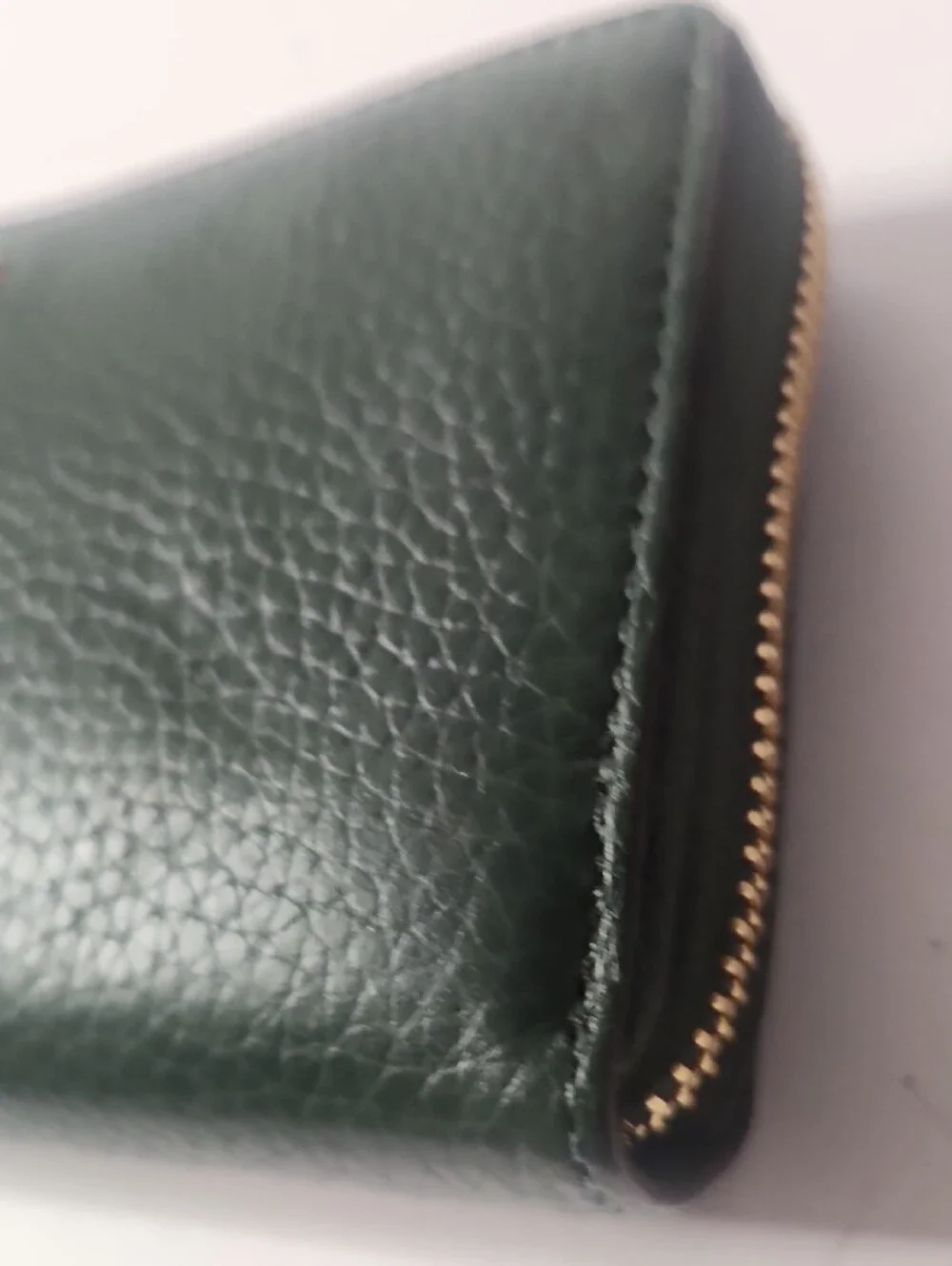 Michael Kors Jet Set Large Multi Function Leather Zip-Around Wristlet Wallet Nwt